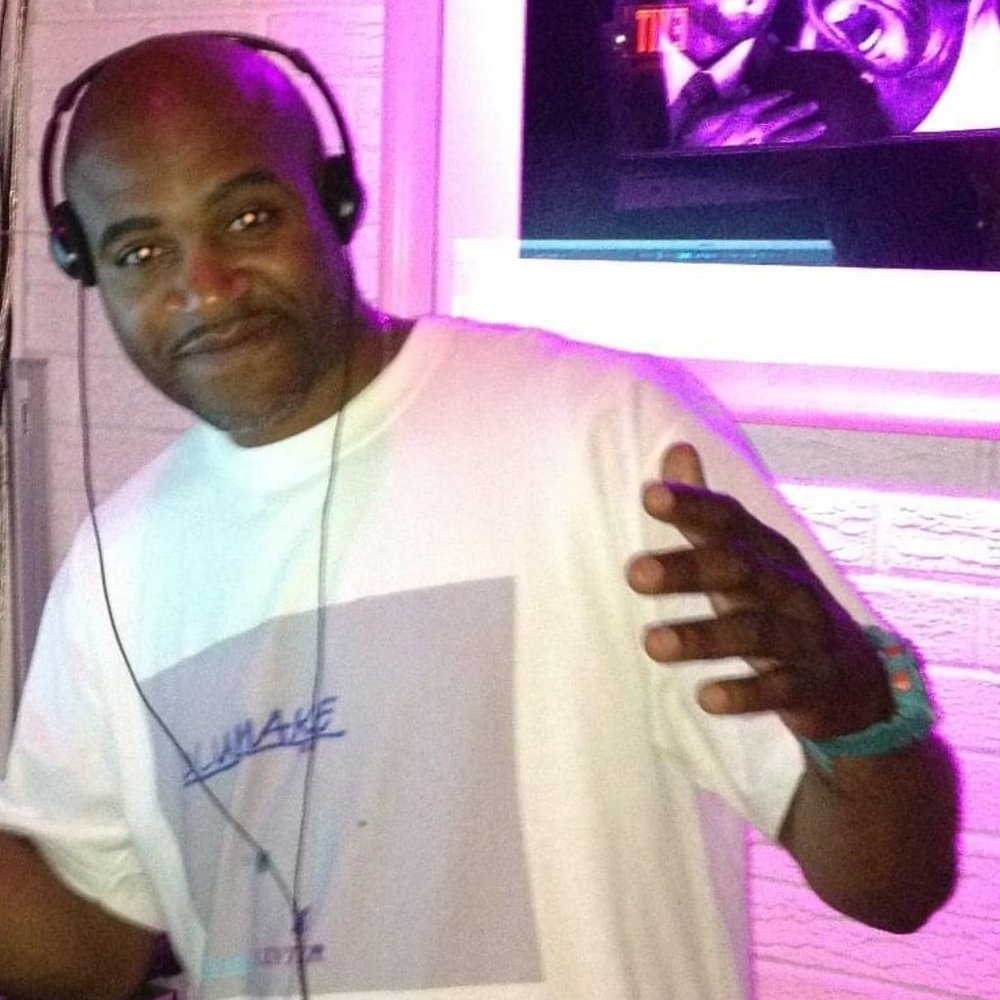 Meet your Posher, Donelle